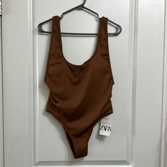 Zara Rib Swimsuit - Picture 6 of 11